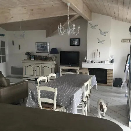 Maison De Standing Style Rethais