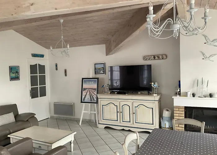 بيت للعطل Maison De Standing Style Rethais لو بوا بلاج أو ر