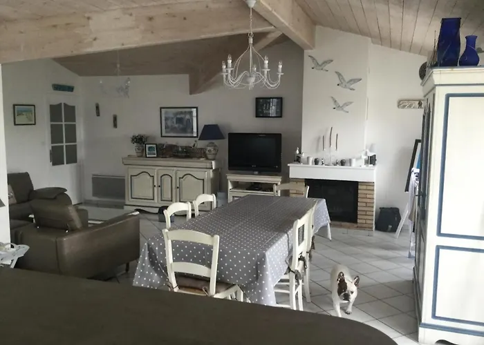 Maison De Standing Style Rethais